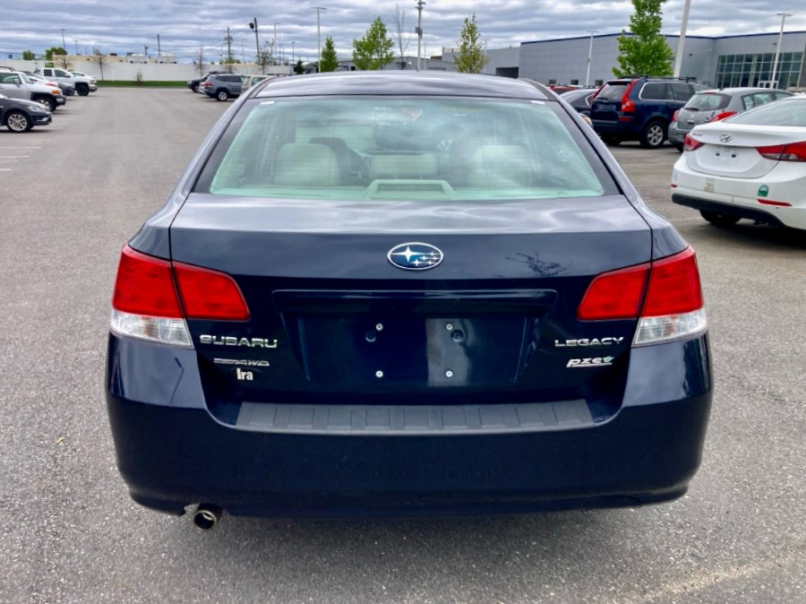 2013 Subaru Legacy 2.5i Sport photo