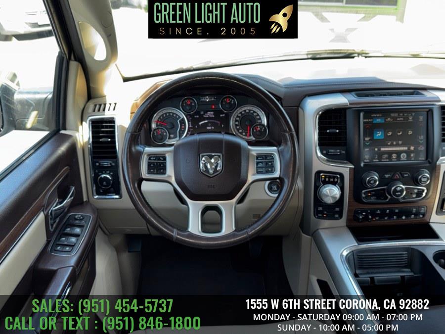 2016 RAM 1500 4WD Crew Cab 140.5