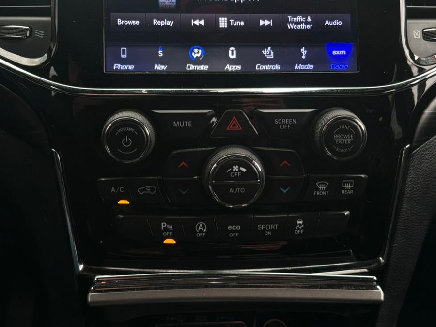 2019 Jeep Grand Cherokee Altitude 4x4 photo