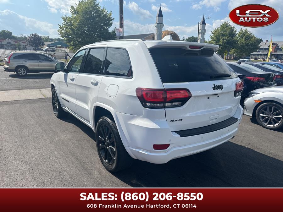 2020 Jeep Grand Cherokee Altitude 4x4 photo