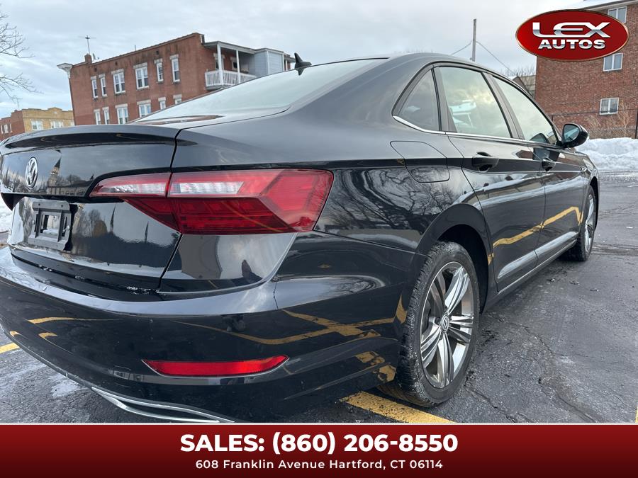 2021 Volkswagen Jetta R-Line Auto photo