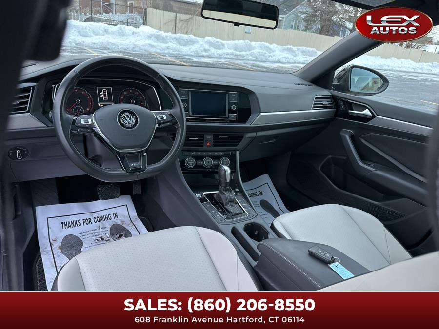 2021 Volkswagen Jetta R-Line Auto photo