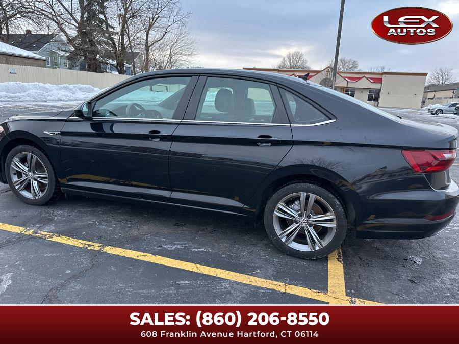 2021 Volkswagen Jetta R-Line Auto photo