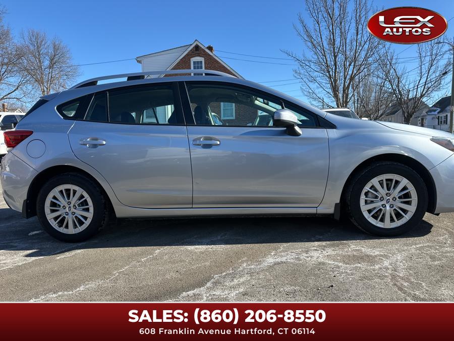 2017 Subaru Impreza 2.0i Premium 5-door CVT photo