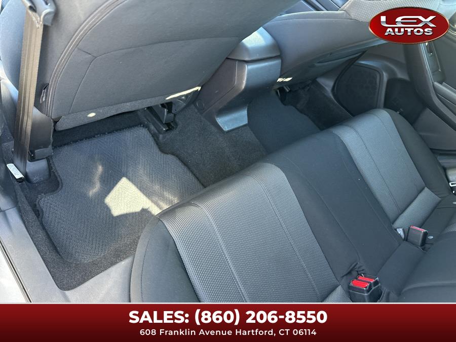 2017 Subaru Impreza 2.0i Premium 5-door CVT photo