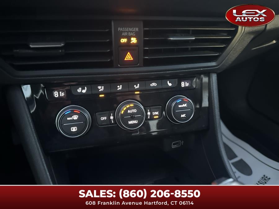 2019 Volkswagen Jetta SE Auto w/SULEV photo