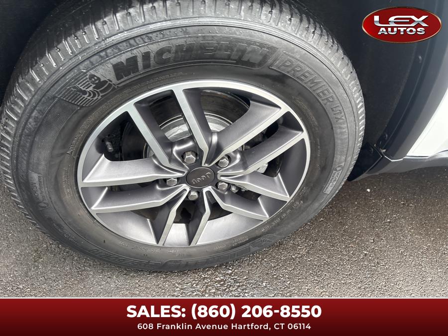 2021 Jeep Grand Cherokee Limited 4x4 photo