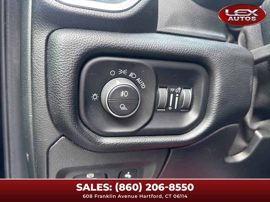 2019 RAM 1500 Laramie 4x4 Quad Cab 6''4