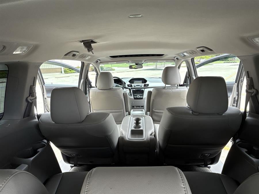 2017 Honda Odyssey EX-L photo