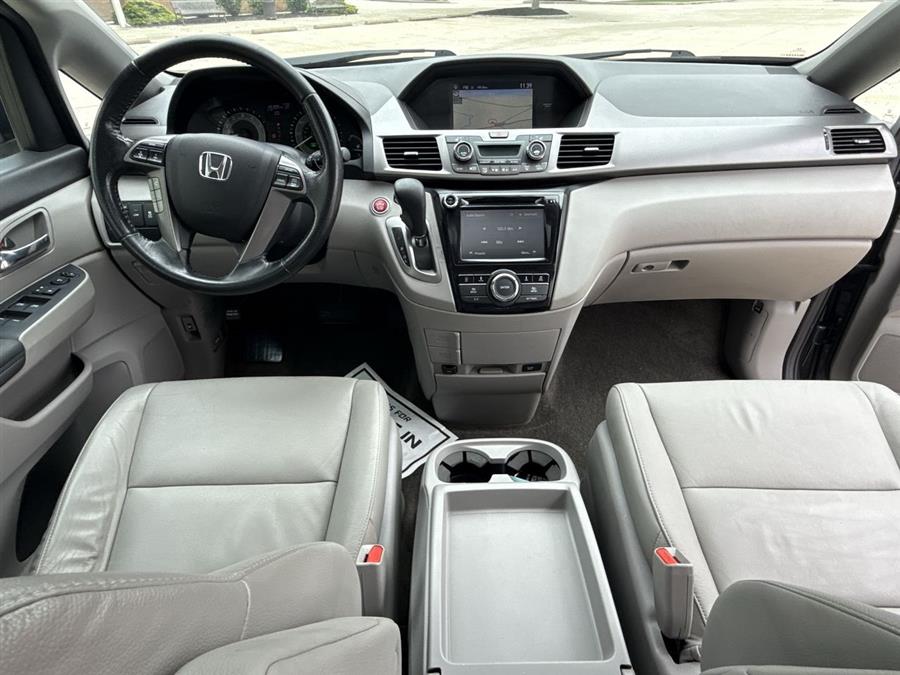 2017 Honda Odyssey EX-L photo