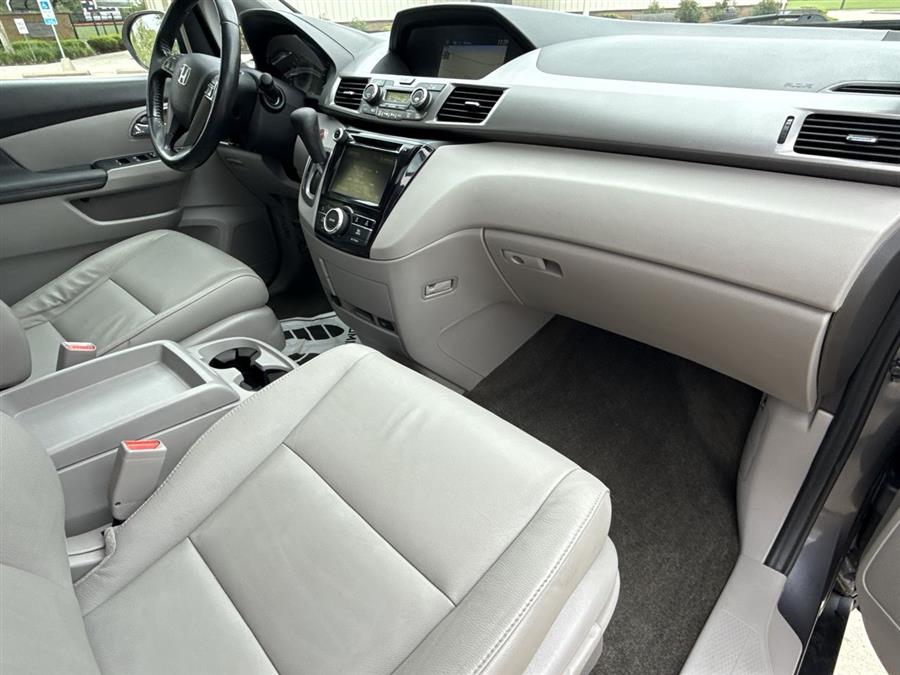 2017 Honda Odyssey EX-L photo