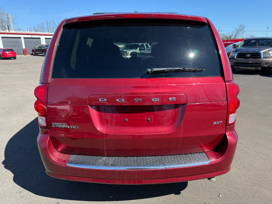 2014 Dodge Grand Caravan SE photo