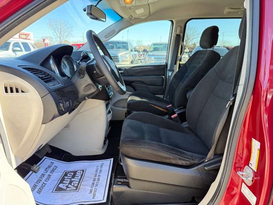 2014 Dodge Grand Caravan SE photo
