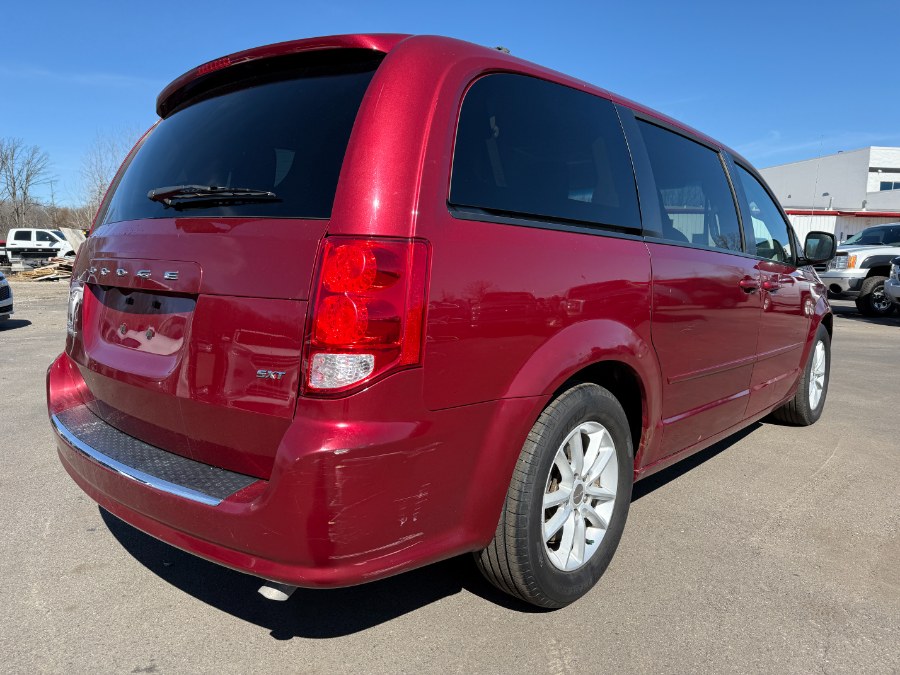 2014 Dodge Grand Caravan SE photo