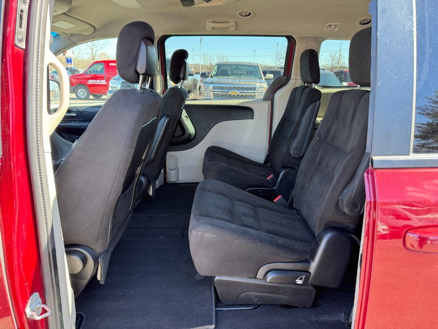 2014 Dodge Grand Caravan SE photo