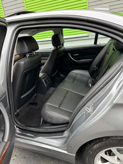 2010 BMW MDX 328i xDrive photo