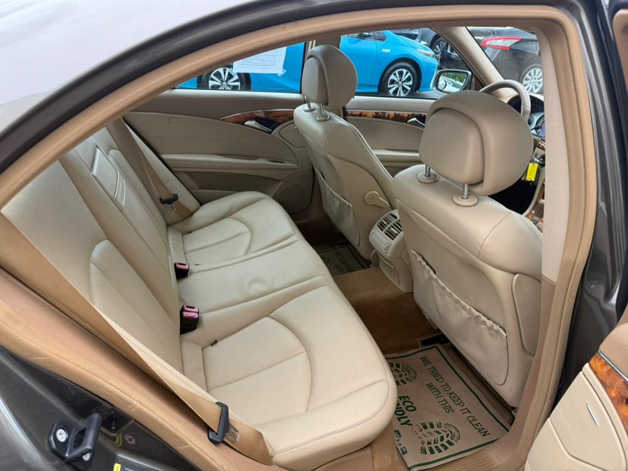 2009 Mercedes-Benz E-Class E350 photo