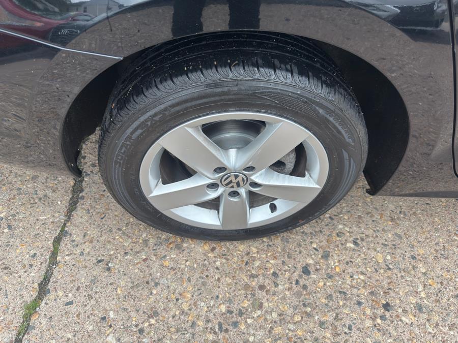 2013 Volkswagen Jetta TDI photo