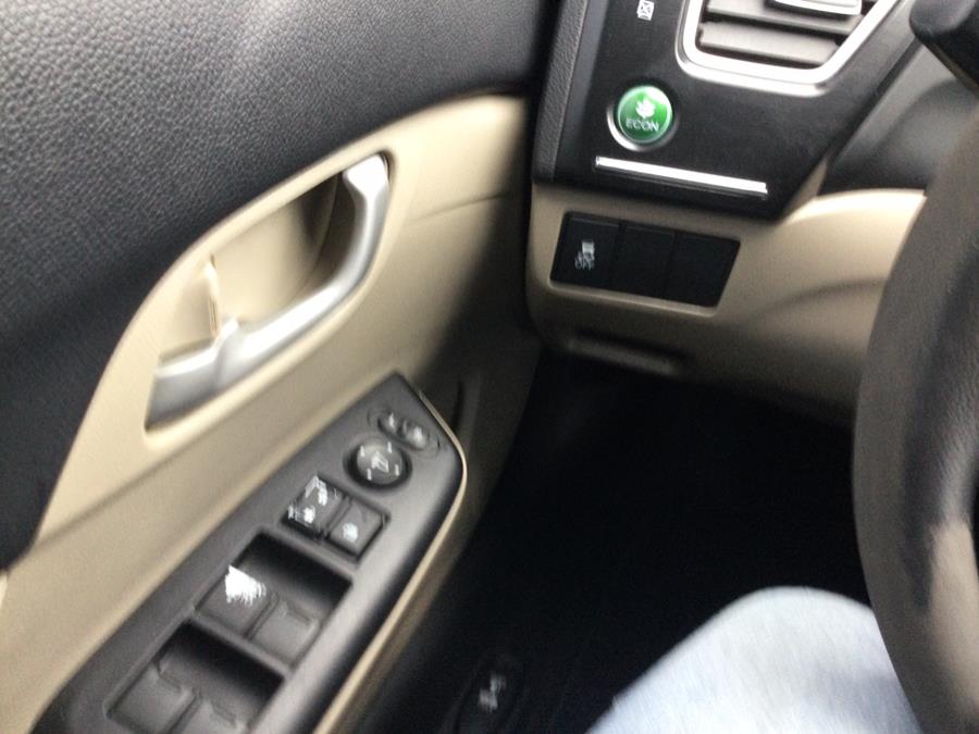 2013 Honda Civic LX photo