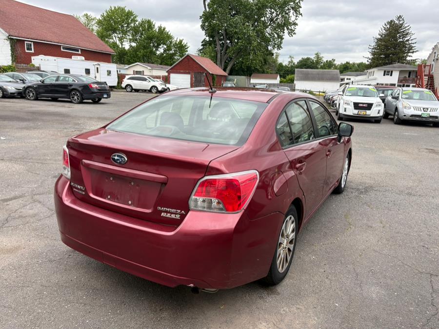 2014 Subaru Impreza 2.0i Premium photo
