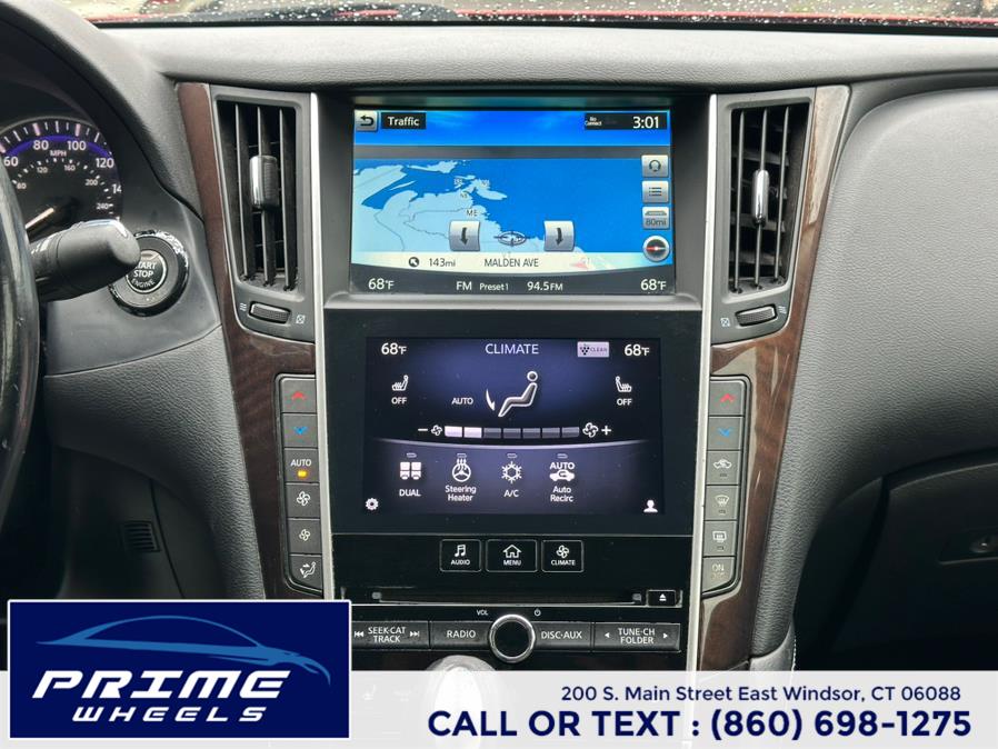 2014 Infiniti Q50 photo