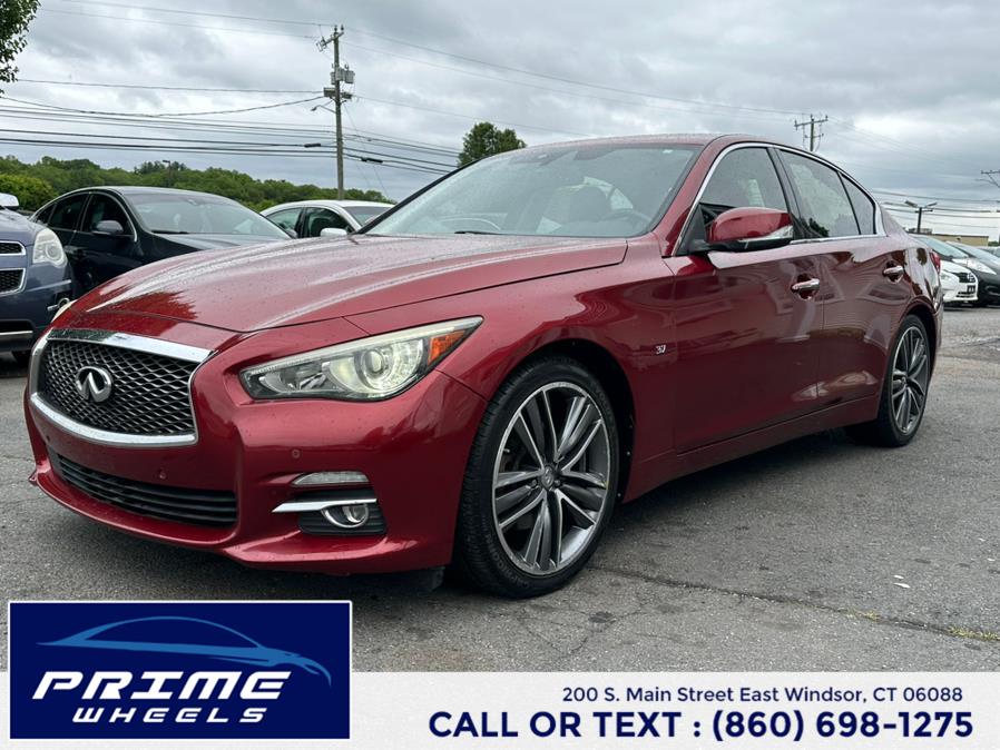 2014 Infiniti Q50 photo