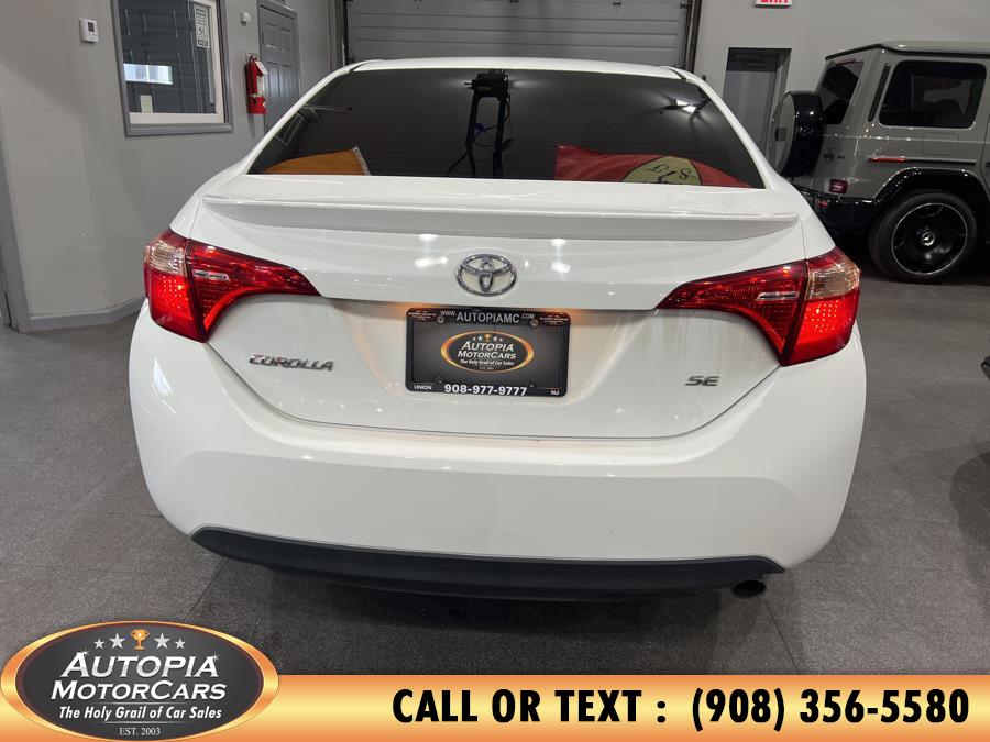 2017 Toyota Corolla SE photo
