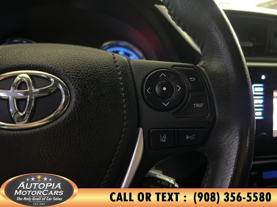 2017 Toyota Corolla SE photo