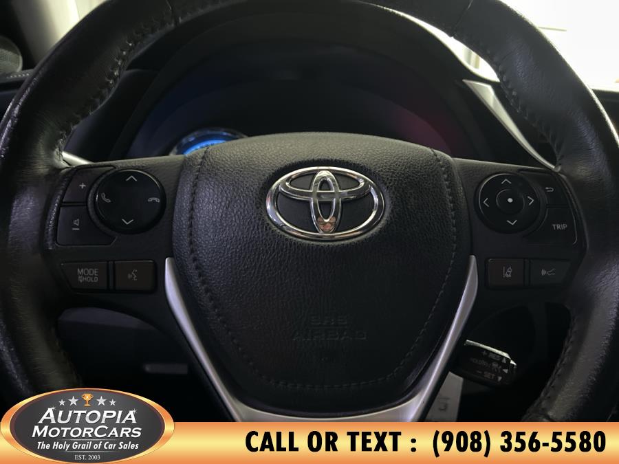 2017 Toyota Corolla SE photo
