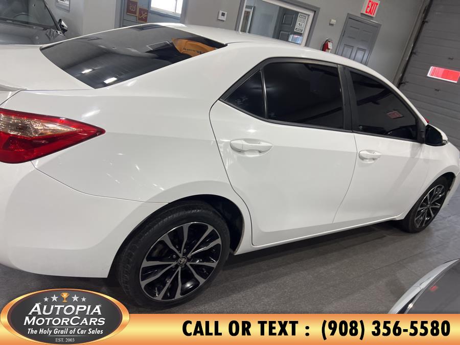 2017 Toyota Corolla SE photo