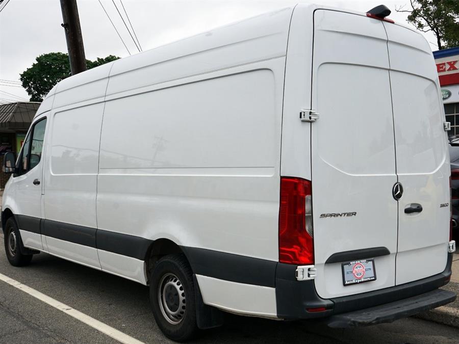 2023 Mercedes-Benz Sprinter 2500 Cargo 170 WB photo