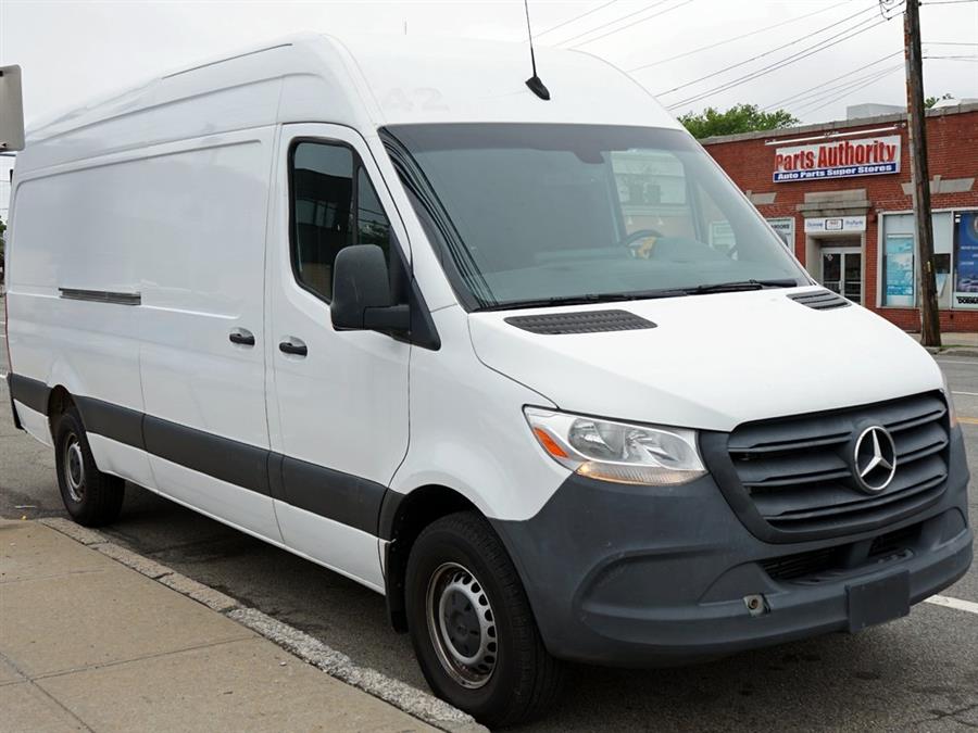 2022 Mercedes-Benz Sprinter 2500 Cargo 170 WB photo