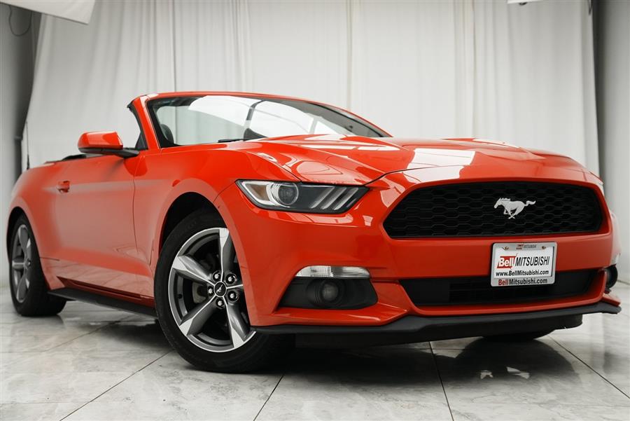 2015 Ford Mustang V6 photo