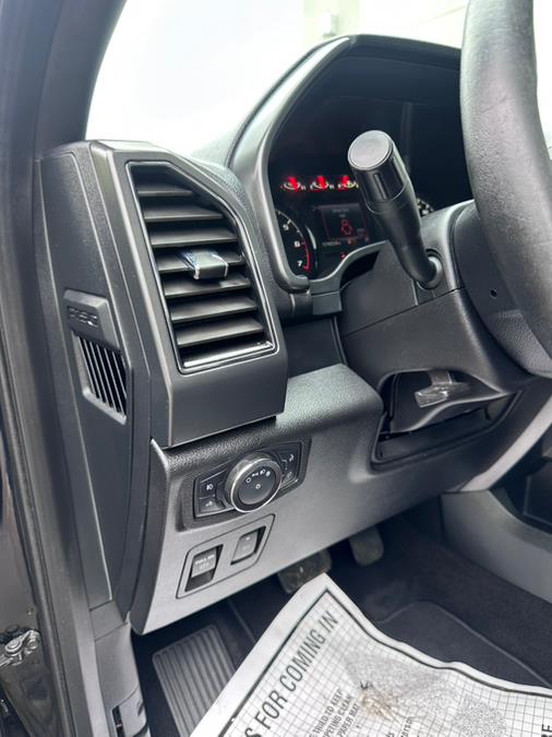 2019 Ford F-150 XLT 4WD SuperCrew 5.5'' Box photo