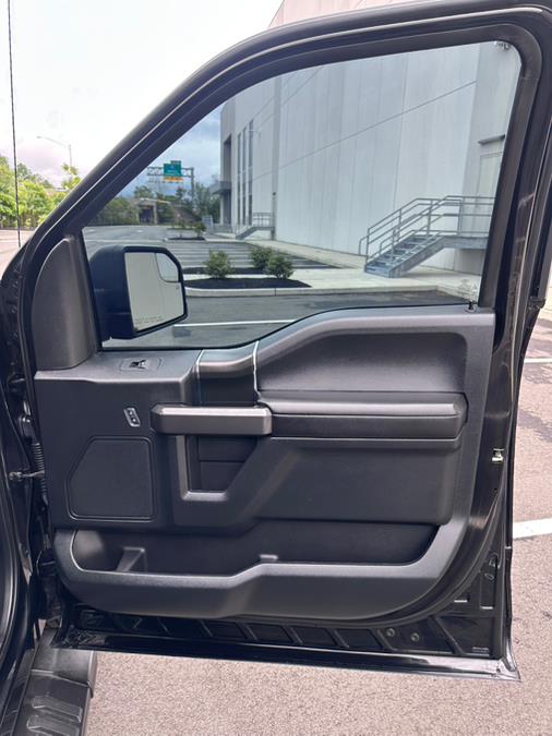 2019 Ford F-150 XLT 4WD SuperCrew 5.5'' Box photo