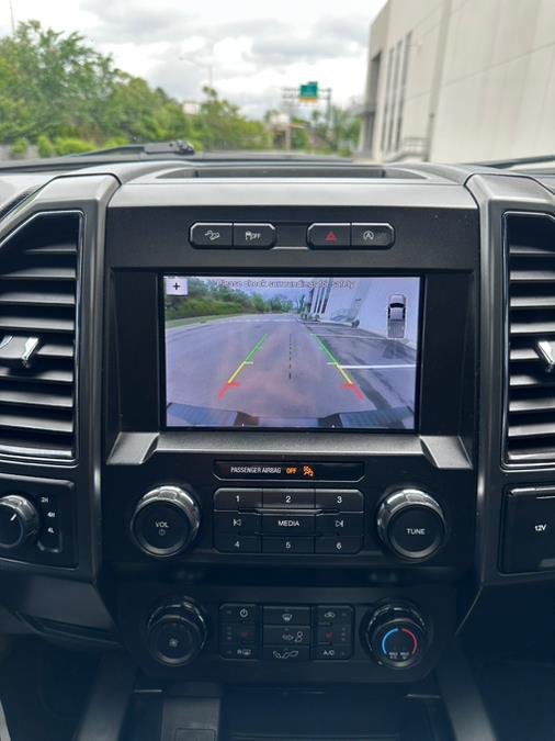 2019 Ford F-150 XLT 4WD SuperCrew 5.5'' Box photo