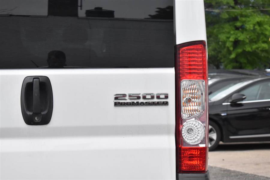 2023 RAM ProMaster 2500 159 WB 3dr High Roof Carg photo
