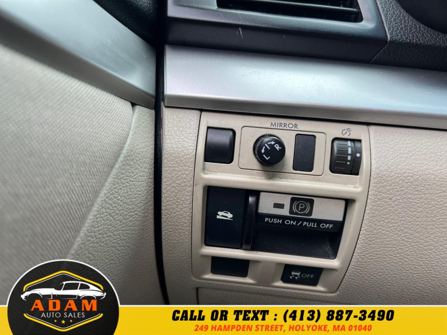 2014 Subaru Outback 2.5i Premium photo