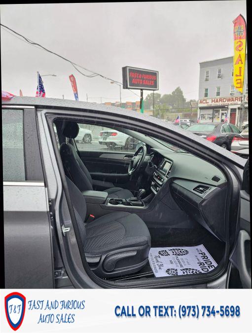 2019 Hyundai Sonata SEL Sedan 4D photo