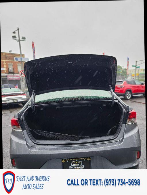 2019 Hyundai Sonata SEL Sedan 4D photo