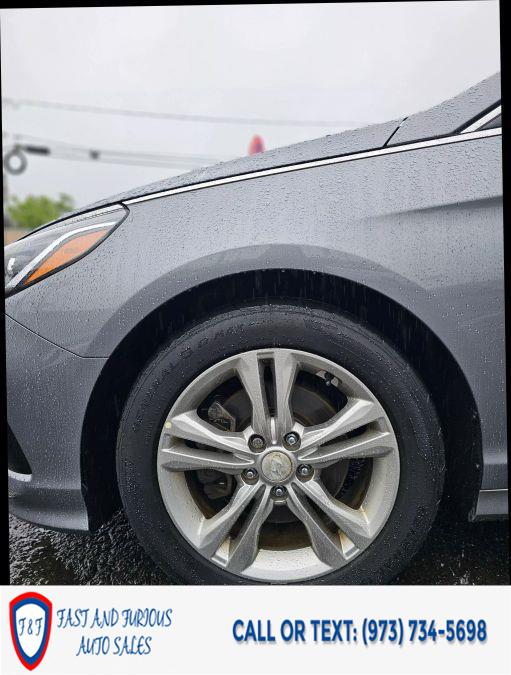 2019 Hyundai Sonata SEL Sedan 4D photo