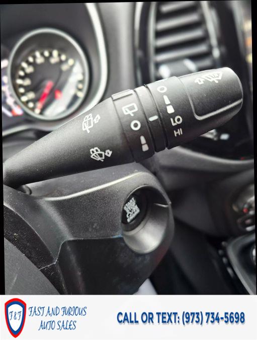 2021 Jeep Compass Limited Sport Utility 4D photo
