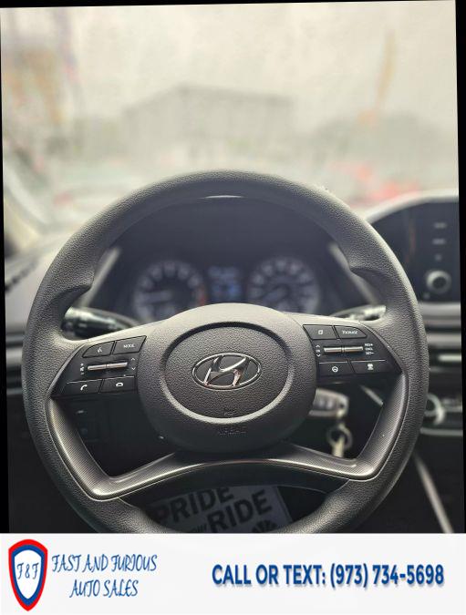 2021 Hyundai Sonata SE Sedan 4D photo