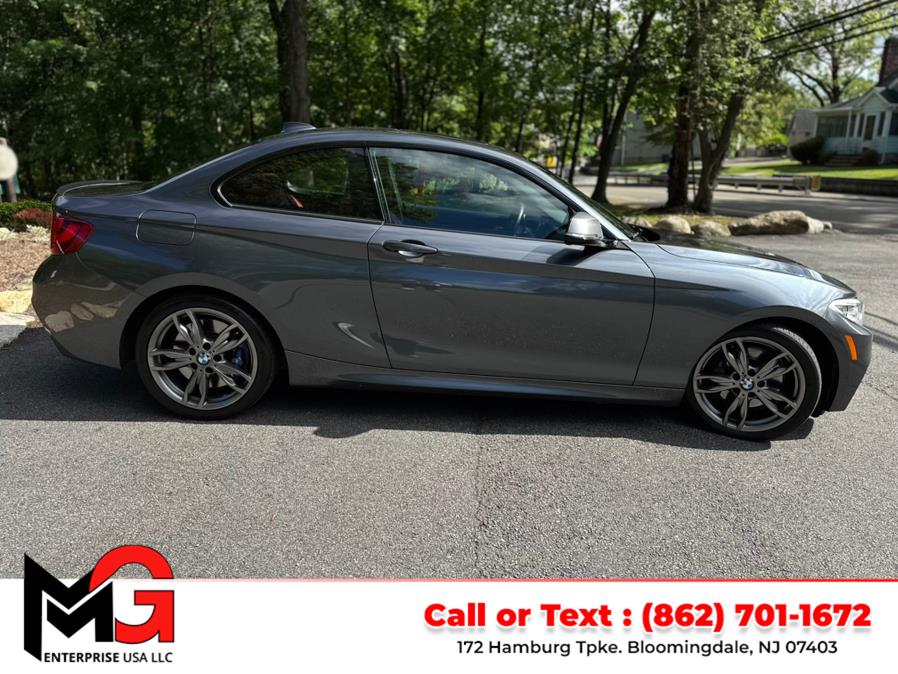 2015 BMW 2 Series 2dr Cpe M235i xDrive AWD photo