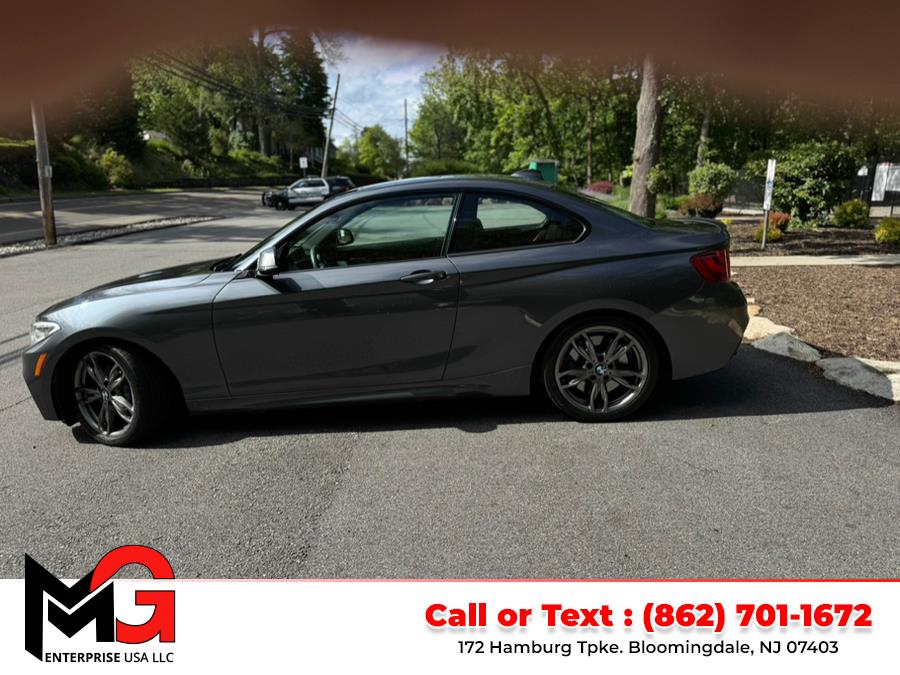 2015 BMW 2 Series 2dr Cpe M235i xDrive AWD photo
