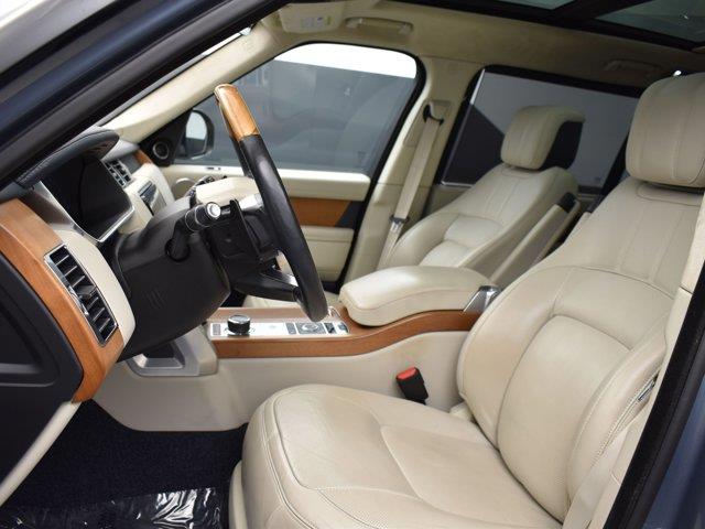 2019 Land Rover Range Rover SC photo