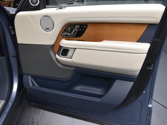 2019 Land Rover Range Rover SC photo