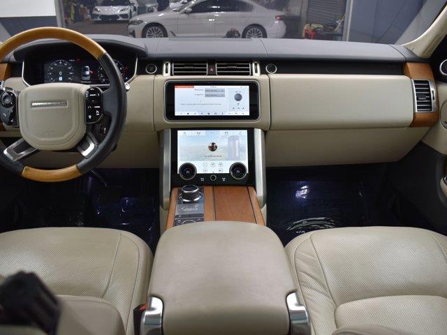 2019 Land Rover Range Rover SC photo