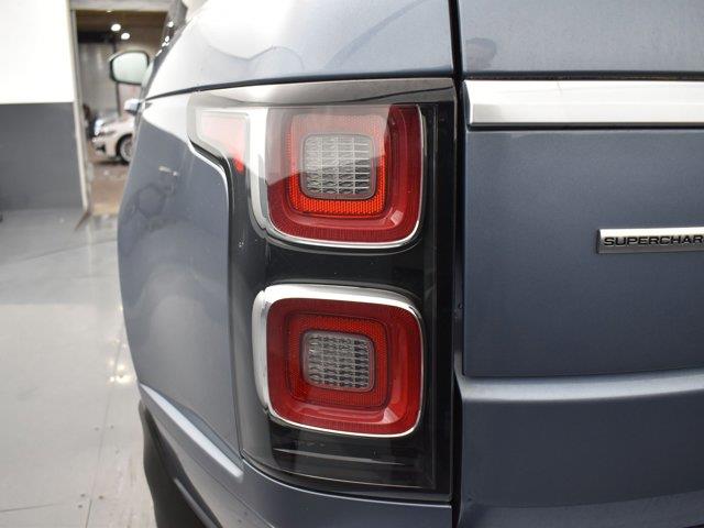 2019 Land Rover Range Rover SC photo