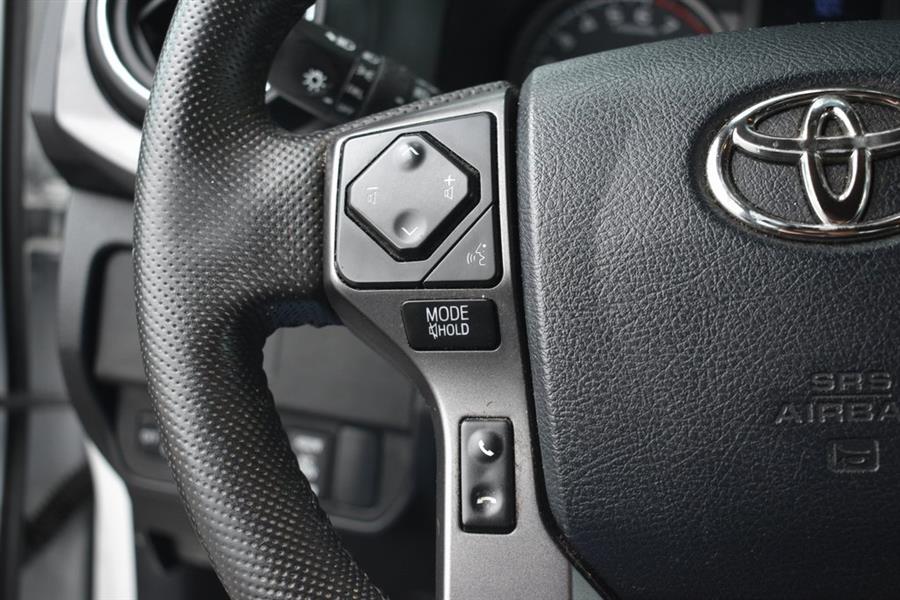 2020 Toyota Tacoma TRD Sport photo